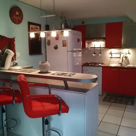 Maison Avec Jardinet Terrasse Centre Νανσύ