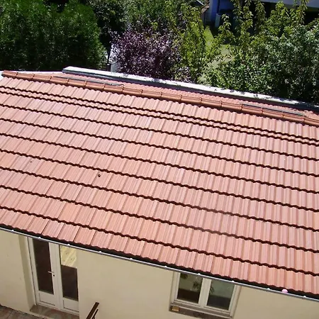 Maison Avec Jardinet Terrasse Centre